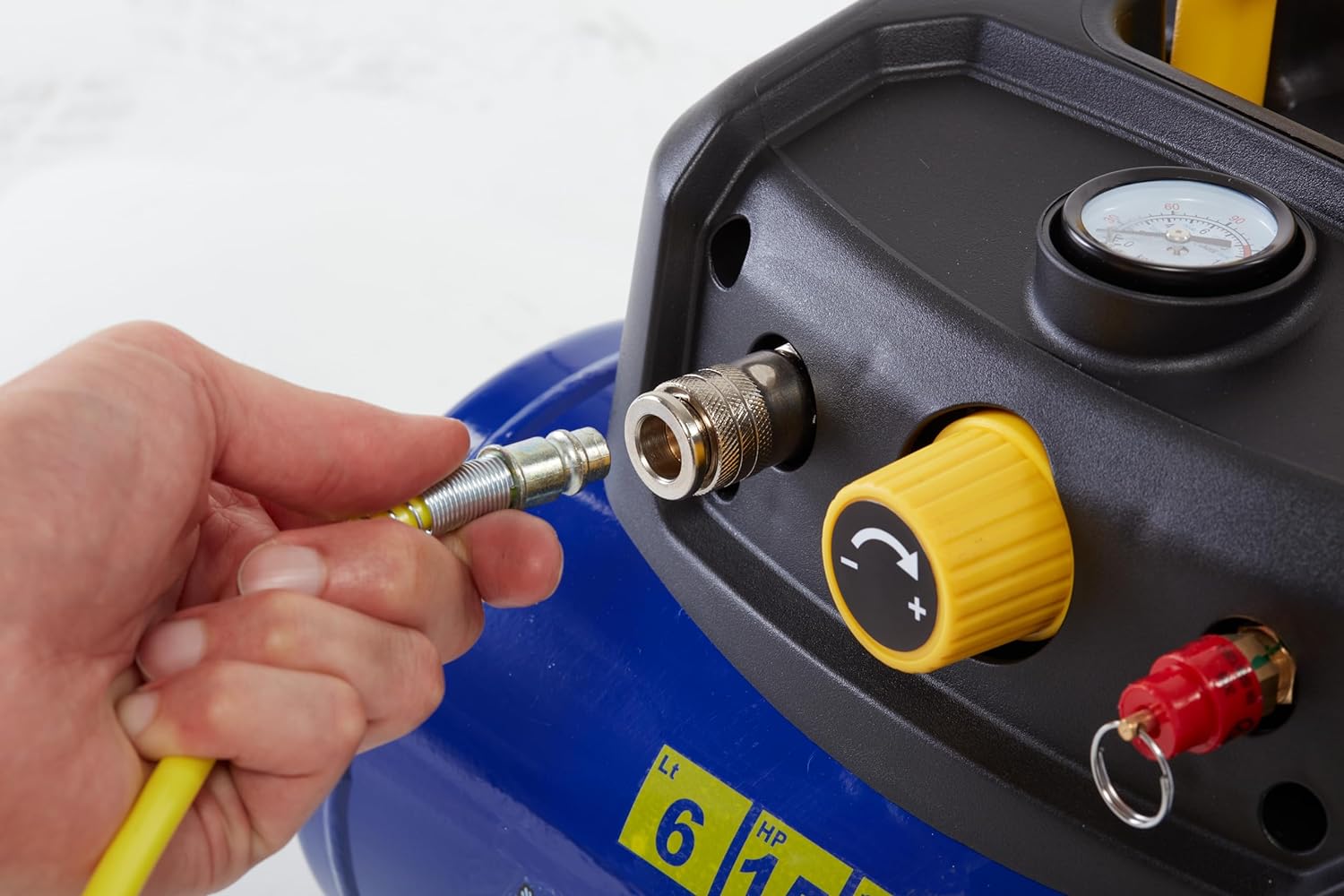 Kompaktní, bezolejový, vzduchový kompresor, 8 barů, 6 l, 1,5 kW, 160 l./min, 230 V, MICHELIN MBL6/1100